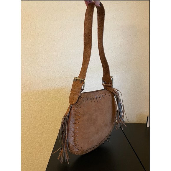 NEW - Western Saddle Shoulder Bag -Fringe -Tooled- Faux Leather/Suede - Picture 6 of 13